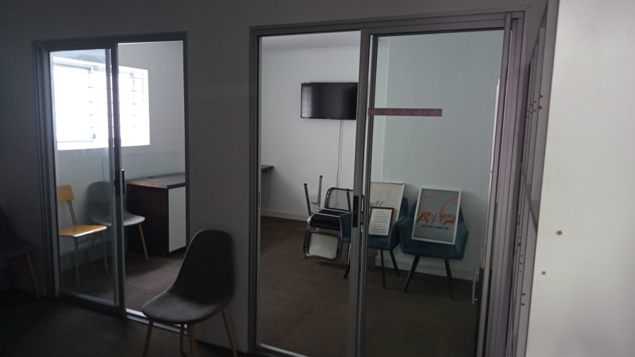 To Let commercial Property for Rent in Maitland Western Cape